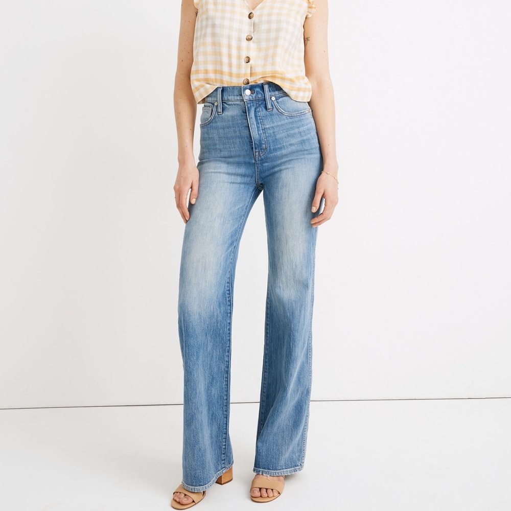 Madewell 11” High Rise Flare Jeans - Arbordale Wash